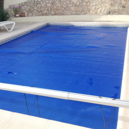 Manta térmica azul para piscina de 8x4 de 400 micras